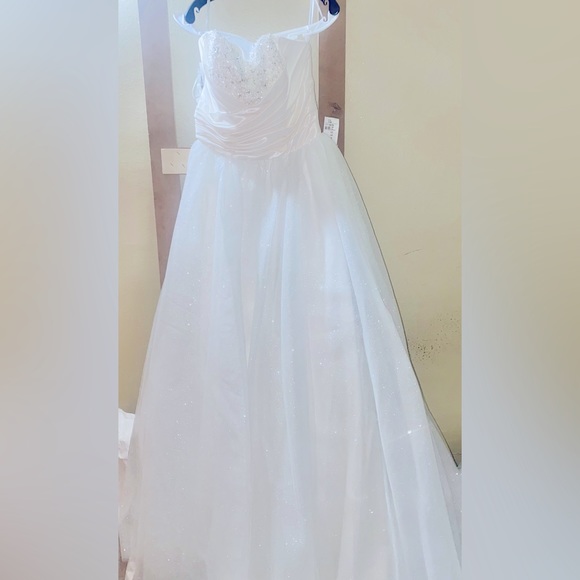 - the picture doesn’t give it justice - apologies for the bad lighting. - Picture 1 of 3